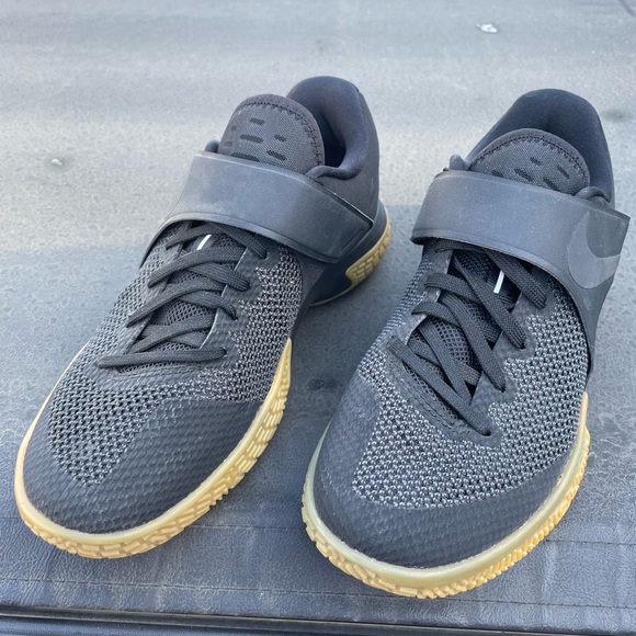 Nike Zoom Training Shoes, Black, Size US 8, UK 5.5 - Picture 2 of 4